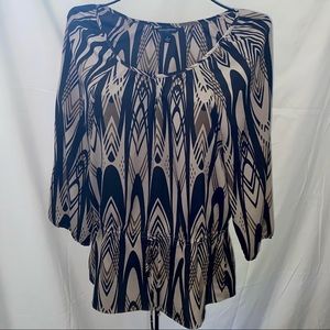 Banana Republic Geometric Print Blouse 3/4 Length Sleeves Tie Waist Size Small
